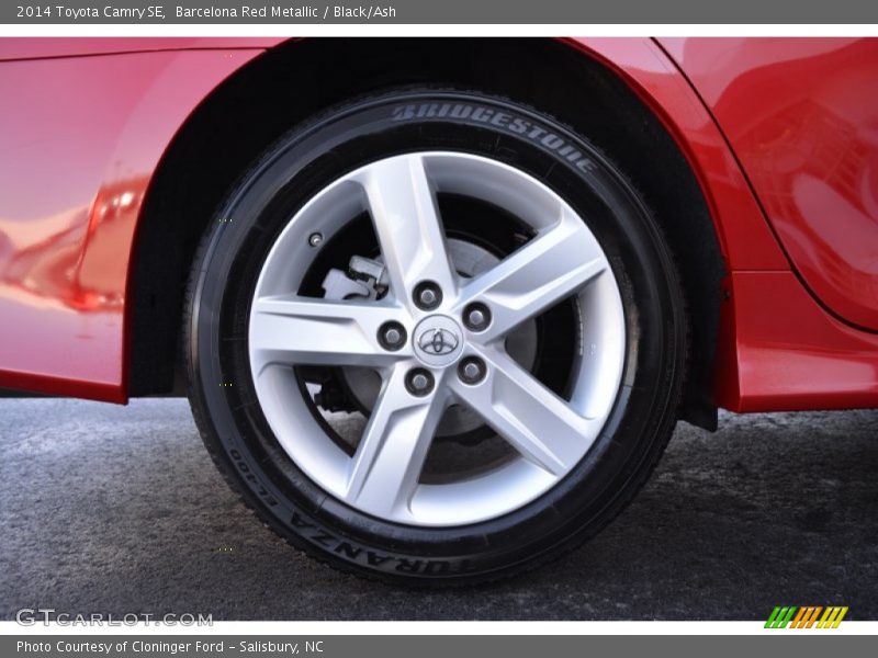 Barcelona Red Metallic / Black/Ash 2014 Toyota Camry SE