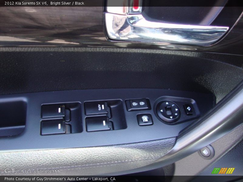 Bright Silver / Black 2012 Kia Sorento SX V6