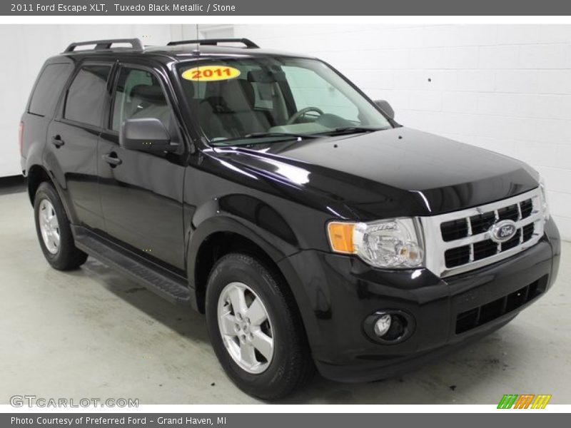 Tuxedo Black Metallic / Stone 2011 Ford Escape XLT