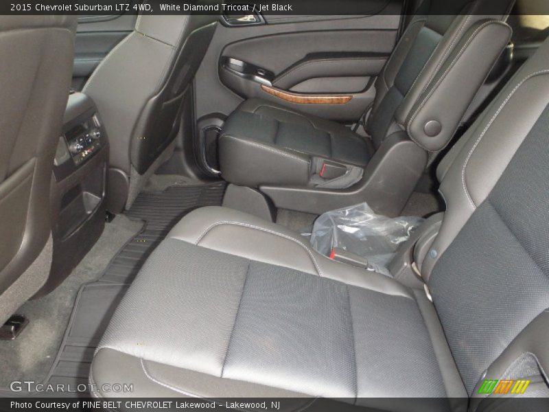 White Diamond Tricoat / Jet Black 2015 Chevrolet Suburban LTZ 4WD