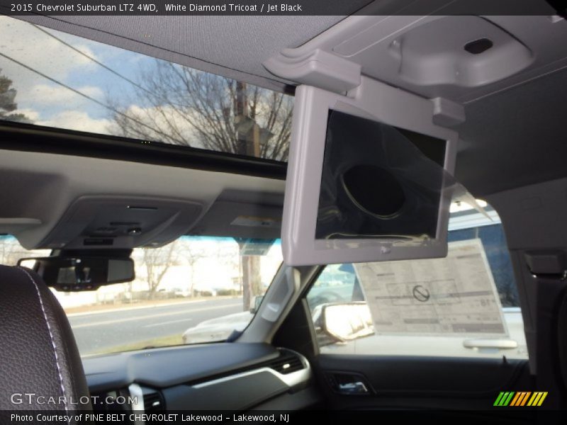 White Diamond Tricoat / Jet Black 2015 Chevrolet Suburban LTZ 4WD