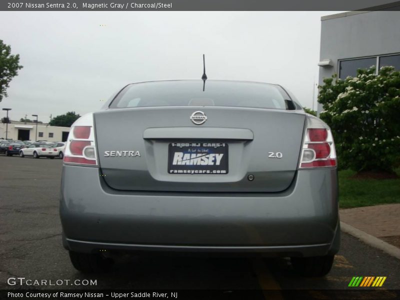 Magnetic Gray / Charcoal/Steel 2007 Nissan Sentra 2.0
