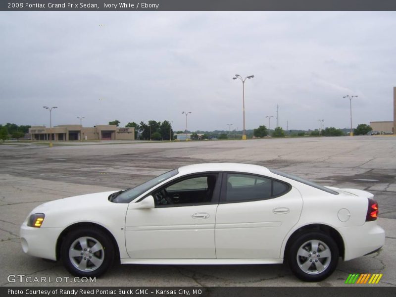 Ivory White / Ebony 2008 Pontiac Grand Prix Sedan