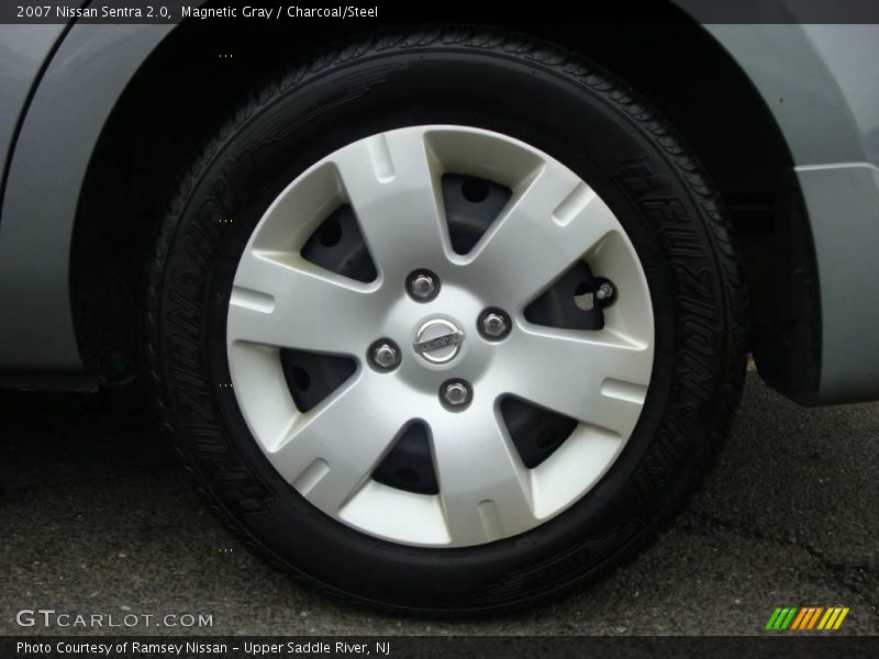 Magnetic Gray / Charcoal/Steel 2007 Nissan Sentra 2.0