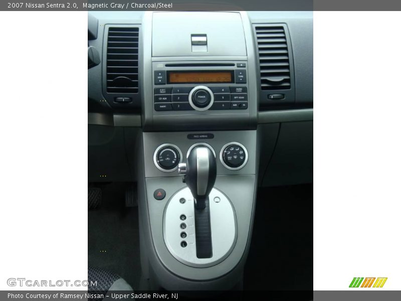 Magnetic Gray / Charcoal/Steel 2007 Nissan Sentra 2.0