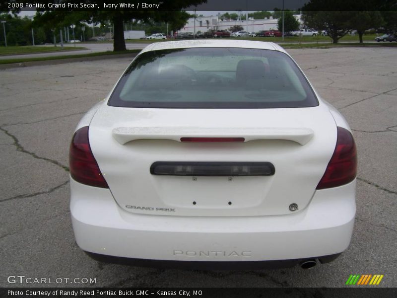 Ivory White / Ebony 2008 Pontiac Grand Prix Sedan