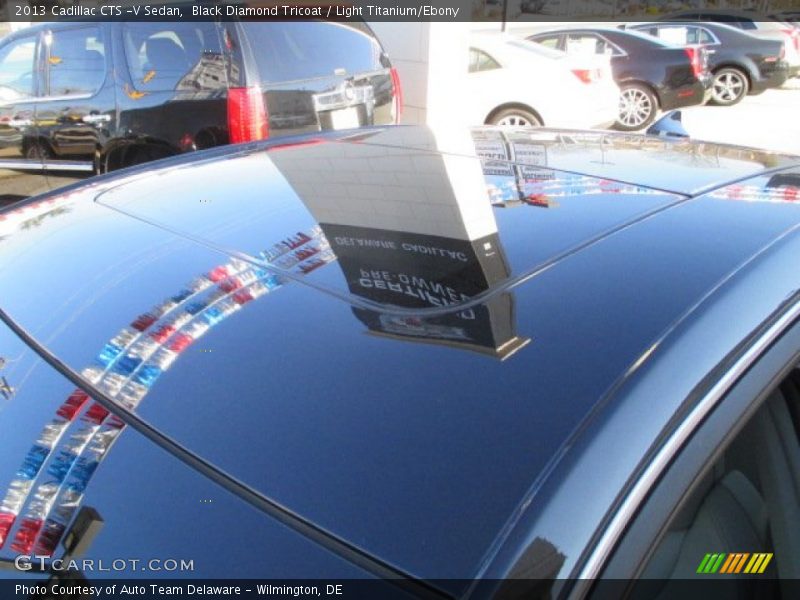 Black Diamond Tricoat / Light Titanium/Ebony 2013 Cadillac CTS -V Sedan