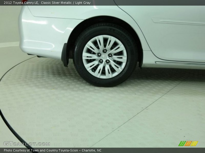 Classic Silver Metallic / Light Gray 2012 Toyota Camry LE