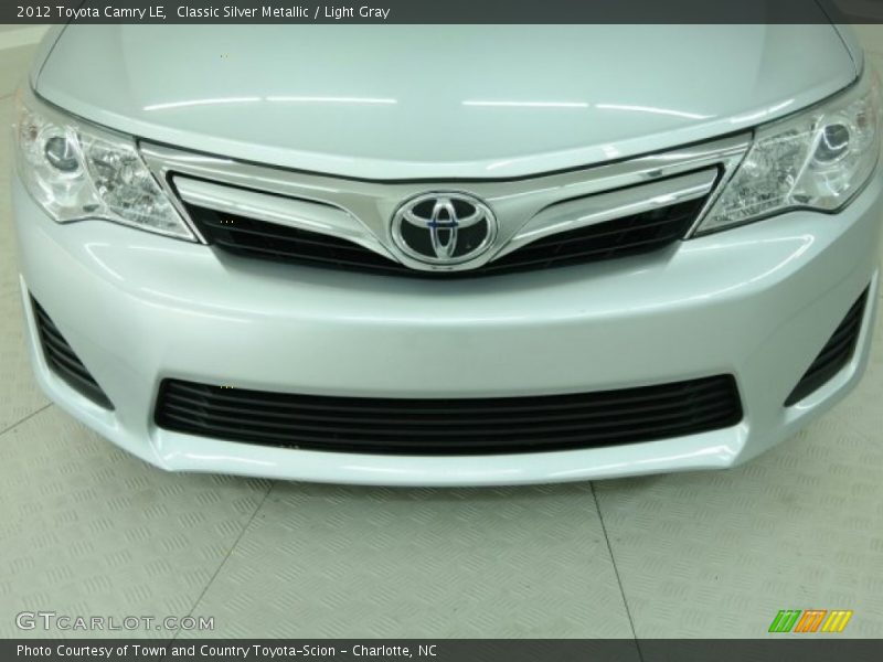 Classic Silver Metallic / Light Gray 2012 Toyota Camry LE