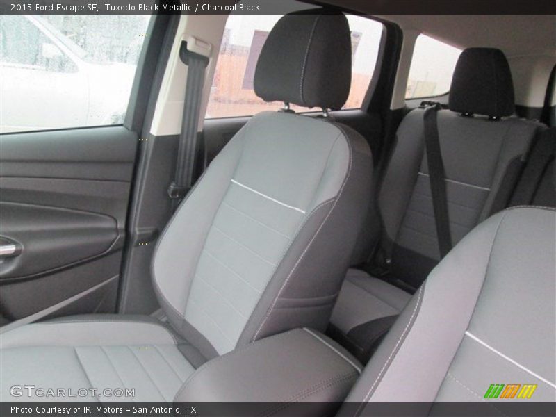 Tuxedo Black Metallic / Charcoal Black 2015 Ford Escape SE