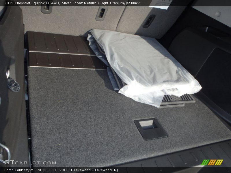 Silver Topaz Metallic / Light Titanium/Jet Black 2015 Chevrolet Equinox LT AWD