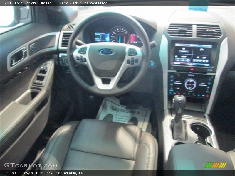 Tuxedo Black / Charcoal Black 2015 Ford Explorer Limited