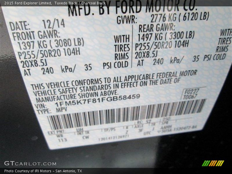 Tuxedo Black / Charcoal Black 2015 Ford Explorer Limited
