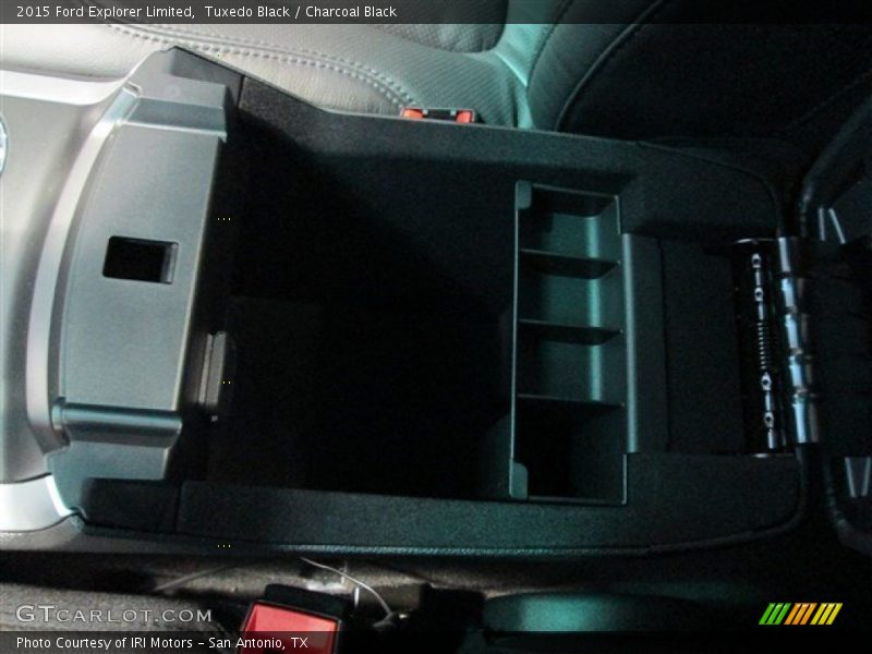 Tuxedo Black / Charcoal Black 2015 Ford Explorer Limited