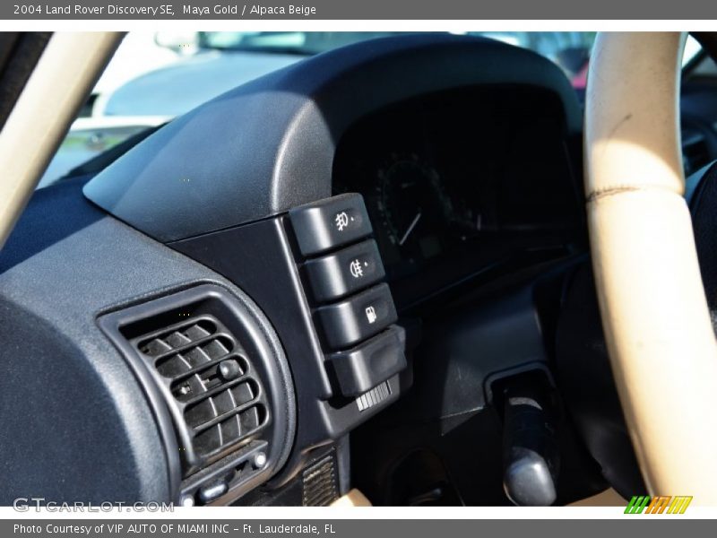 Maya Gold / Alpaca Beige 2004 Land Rover Discovery SE