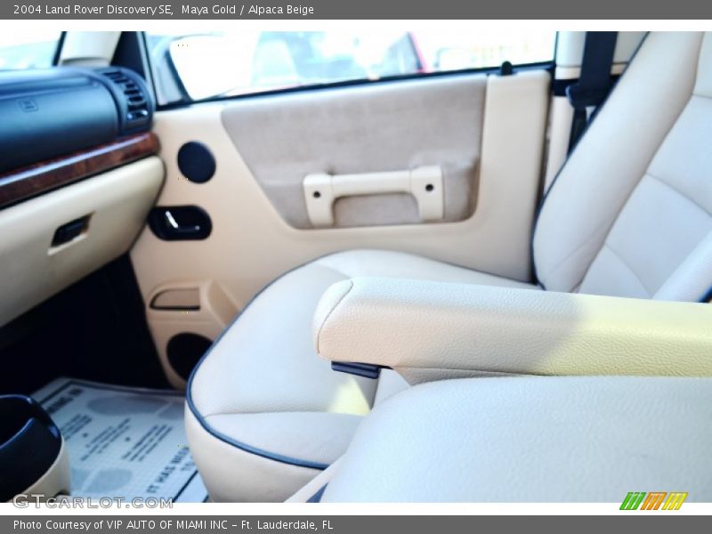 Maya Gold / Alpaca Beige 2004 Land Rover Discovery SE