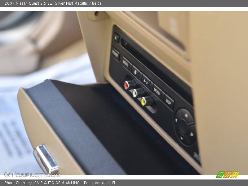Silver Mist Metallic / Beige 2007 Nissan Quest 3.5 SE
