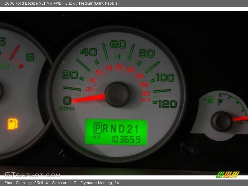 Black / Medium/Dark Pebble 2006 Ford Escape XLT V6 4WD