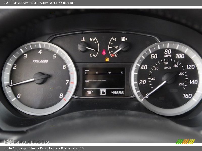 Aspen White / Charcoal 2013 Nissan Sentra SL