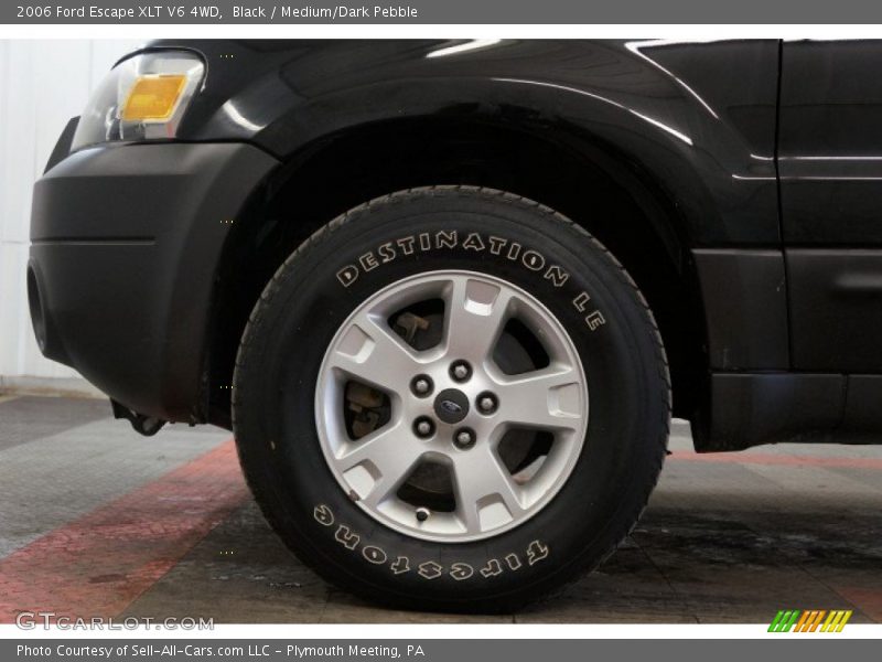 Black / Medium/Dark Pebble 2006 Ford Escape XLT V6 4WD