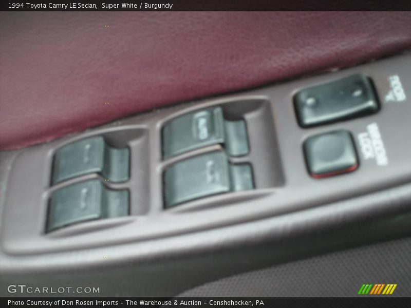 Super White / Burgundy 1994 Toyota Camry LE Sedan
