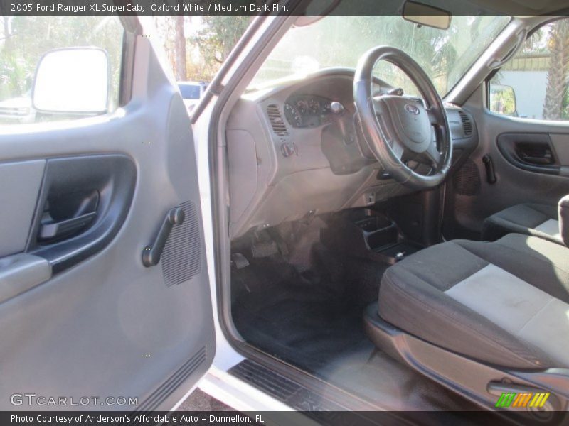 Oxford White / Medium Dark Flint 2005 Ford Ranger XL SuperCab