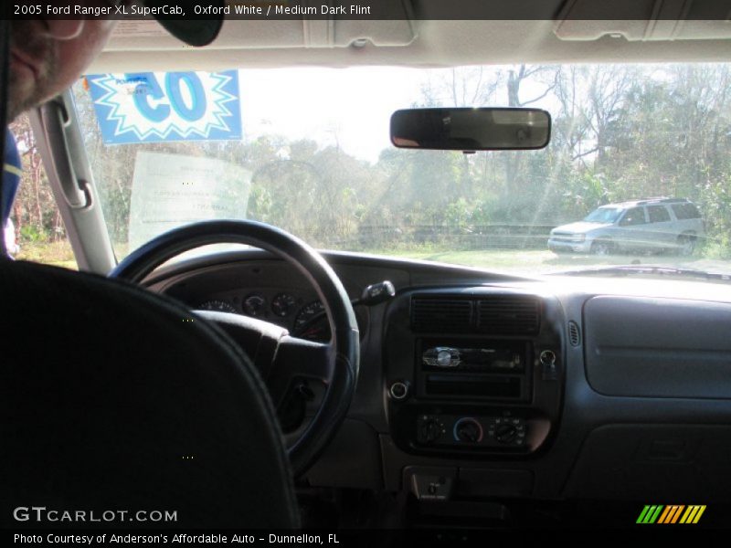 Oxford White / Medium Dark Flint 2005 Ford Ranger XL SuperCab