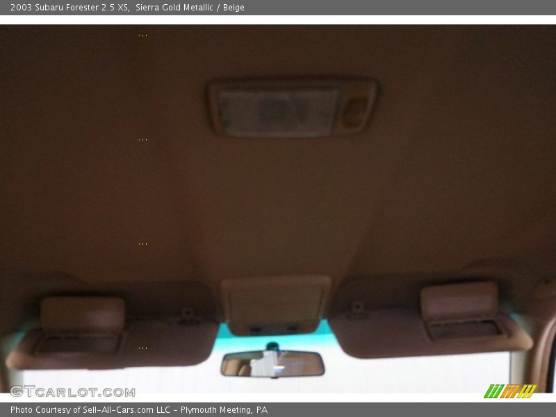 Sierra Gold Metallic / Beige 2003 Subaru Forester 2.5 XS