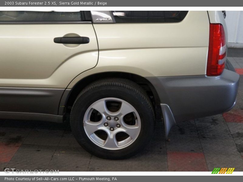 Sierra Gold Metallic / Beige 2003 Subaru Forester 2.5 XS
