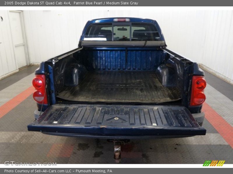 Patriot Blue Pearl / Medium Slate Gray 2005 Dodge Dakota ST Quad Cab 4x4