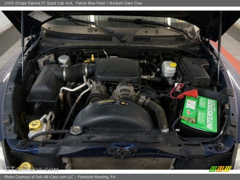 Patriot Blue Pearl / Medium Slate Gray 2005 Dodge Dakota ST Quad Cab 4x4