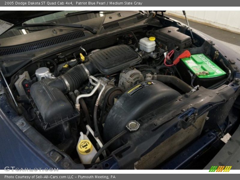 Patriot Blue Pearl / Medium Slate Gray 2005 Dodge Dakota ST Quad Cab 4x4