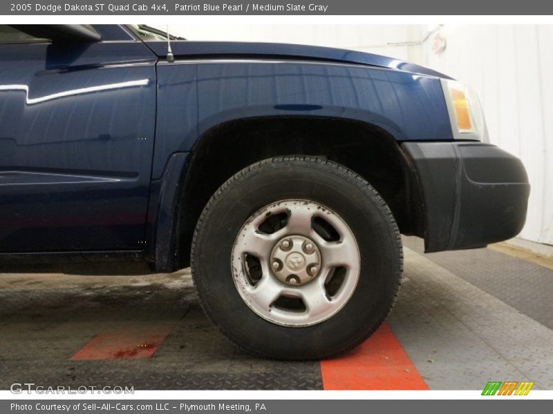 Patriot Blue Pearl / Medium Slate Gray 2005 Dodge Dakota ST Quad Cab 4x4
