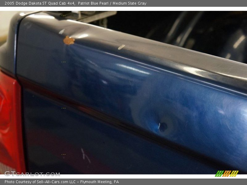 Patriot Blue Pearl / Medium Slate Gray 2005 Dodge Dakota ST Quad Cab 4x4