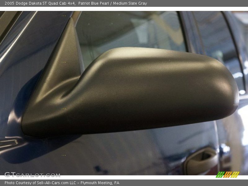 Patriot Blue Pearl / Medium Slate Gray 2005 Dodge Dakota ST Quad Cab 4x4