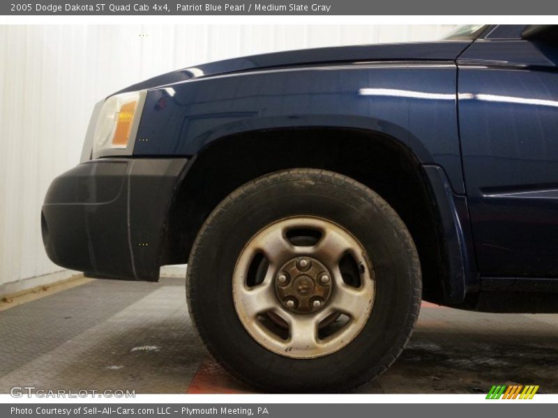 Patriot Blue Pearl / Medium Slate Gray 2005 Dodge Dakota ST Quad Cab 4x4