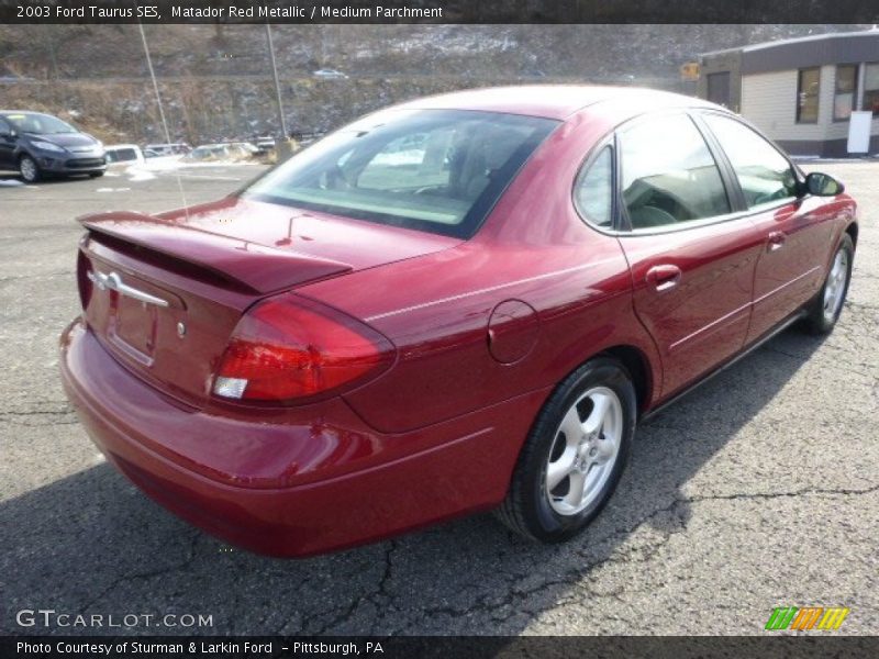Matador Red Metallic / Medium Parchment 2003 Ford Taurus SES