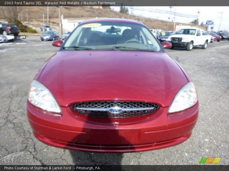 Matador Red Metallic / Medium Parchment 2003 Ford Taurus SES