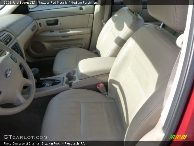 Matador Red Metallic / Medium Parchment 2003 Ford Taurus SES