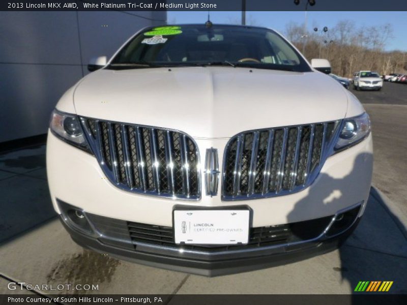 White Platinum Tri-Coat / Medium Light Stone 2013 Lincoln MKX AWD