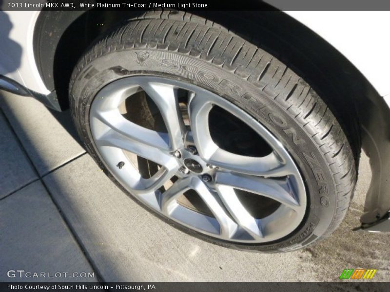 White Platinum Tri-Coat / Medium Light Stone 2013 Lincoln MKX AWD