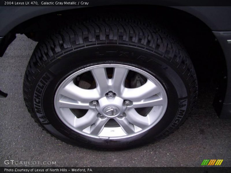 Galactic Gray Metallic / Gray 2004 Lexus LX 470