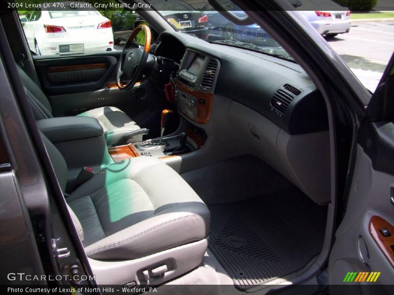Galactic Gray Metallic / Gray 2004 Lexus LX 470