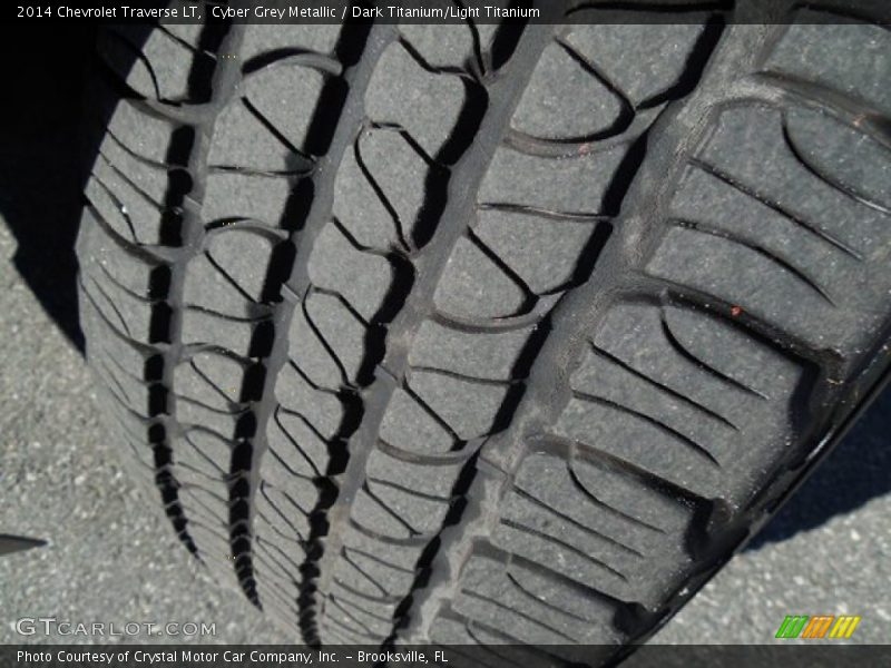 Cyber Grey Metallic / Dark Titanium/Light Titanium 2014 Chevrolet Traverse LT
