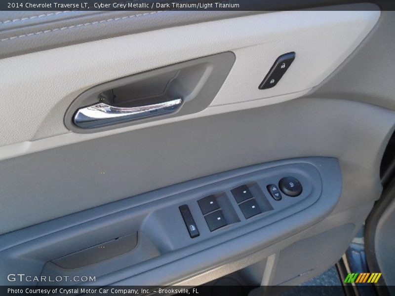 Cyber Grey Metallic / Dark Titanium/Light Titanium 2014 Chevrolet Traverse LT