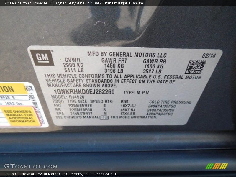 Cyber Grey Metallic / Dark Titanium/Light Titanium 2014 Chevrolet Traverse LT