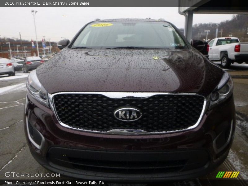 Dark Cherry / Stone Beige 2016 Kia Sorento L
