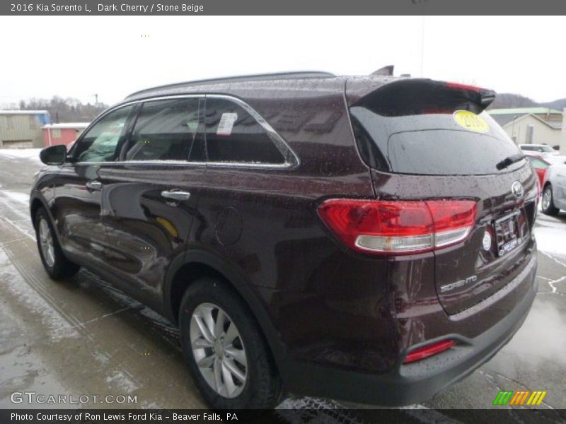 Dark Cherry / Stone Beige 2016 Kia Sorento L