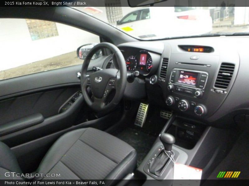 Dashboard of 2015 Forte Koup SX