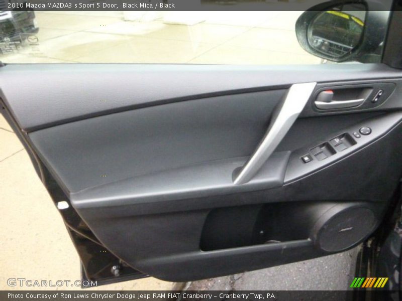 Black Mica / Black 2010 Mazda MAZDA3 s Sport 5 Door